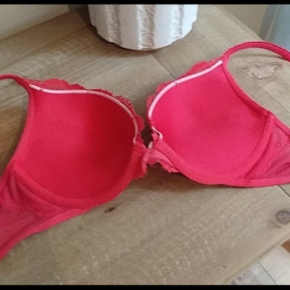 Victoria Secret bra - Picture 8 of 8